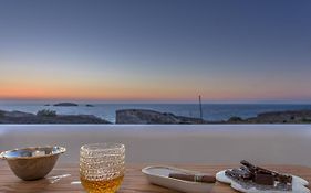 Ocean Pearl Luxurious Suite